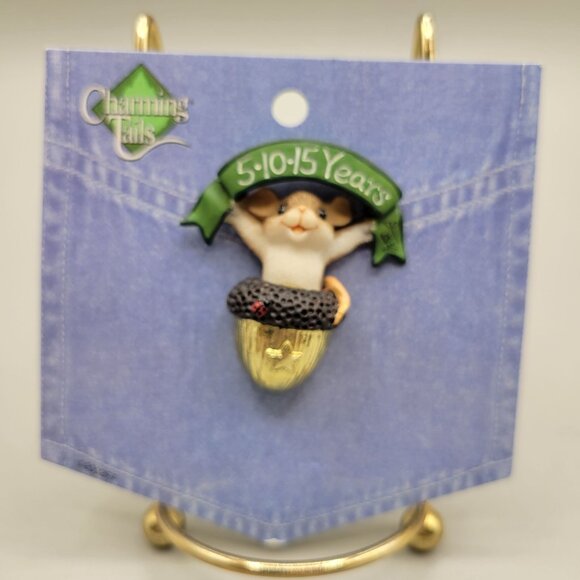Charming Tails Lapel Pin 5-10-15 Years Triple Anniversary Club Member Autograph - Picture 2 of 4